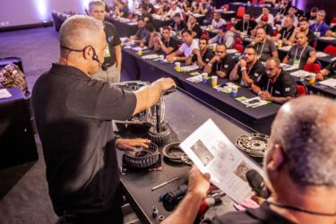 Transmissões automáticas Mitsubishi 0372LE e Toyota A245: o que você precisa saber