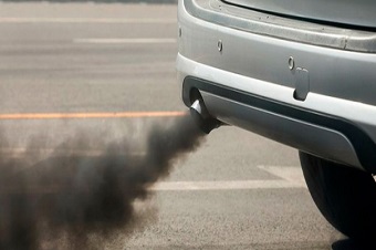 Dicas para evitar que o carro seja reprovado por gases poluentes na vistoria do Detran